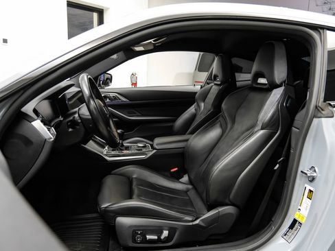 Used 2021 BMW M4 Coupe w/ Executive Package RWD image 41