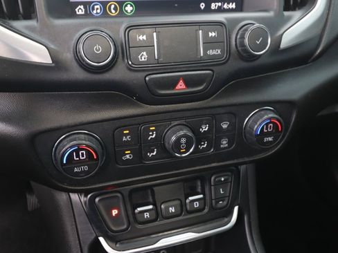Used 2021 GMC Terrain SLT w/ Elevation Edition FWD image 23