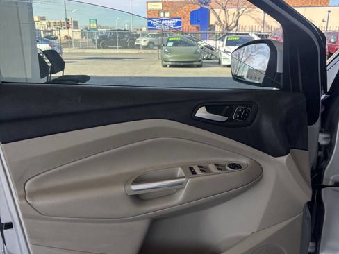 Used 2018 Ford Escape Titanium w/ Ford Safe & Smart Package image 8