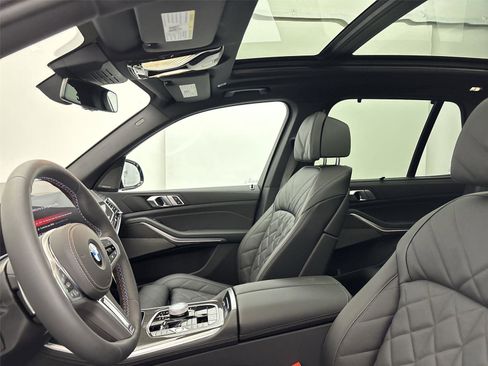New 2026 BMW X5 M60i image 24