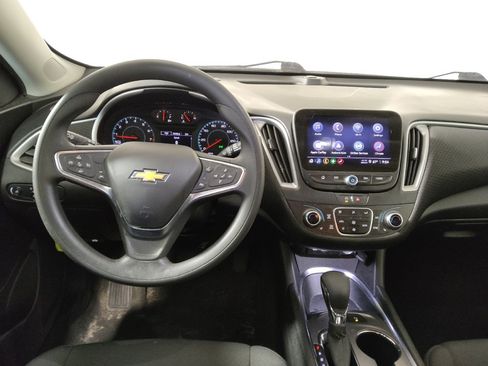 Used 2024 Chevrolet Malibu LT FWD image 22