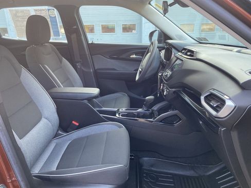 Used 2021 Chevrolet TrailBlazer LS image 12