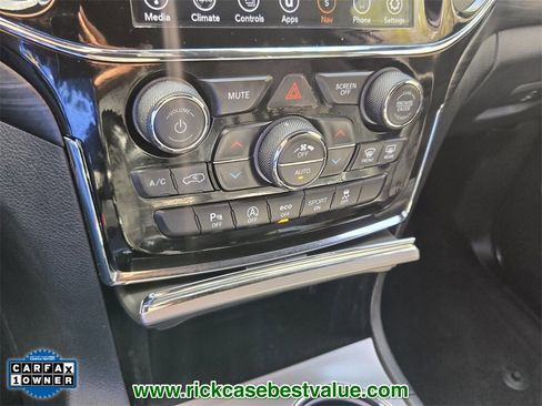 Used 2021 Jeep Grand Cherokee Laredo X image 25