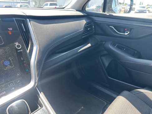 Used 2020 Subaru Outback Premium image 13