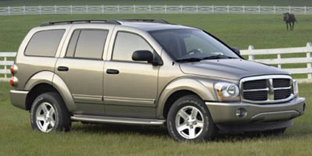Used 2005 Dodge Durango SLT RWD image 1