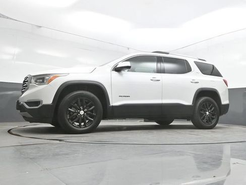 Used 2018 GMC Acadia SLT FWD image 45
