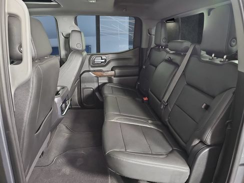 Used 2021 GMC Sierra 1500 SLT w/ SLT Premium Plus Package AWD/4WD image 10