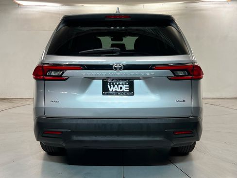 Certified 2025 Toyota Grand Highlander AWD image 5