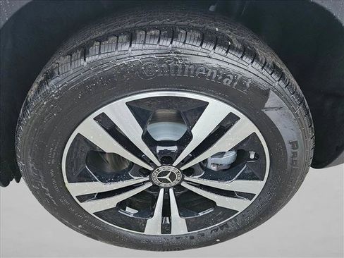 Used 2026 Mercedes-Benz GLB 250 image 10