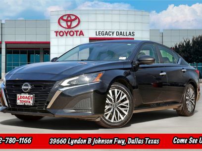 Used 2024 Nissan Altima 2.5 SV