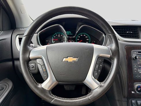 Used 2015 Chevrolet Traverse LT w/ Traveler's Package FWD image 22