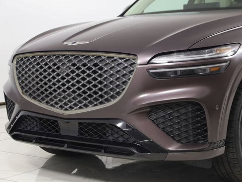 Used 2023 Genesis GV70 3.5T Sport w/ Sport Prestige Package AWD/4WD image 59