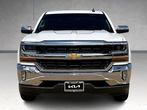 Used 2018 Chevrolet Silverado 1500 LT w/ Texas Edition image 6