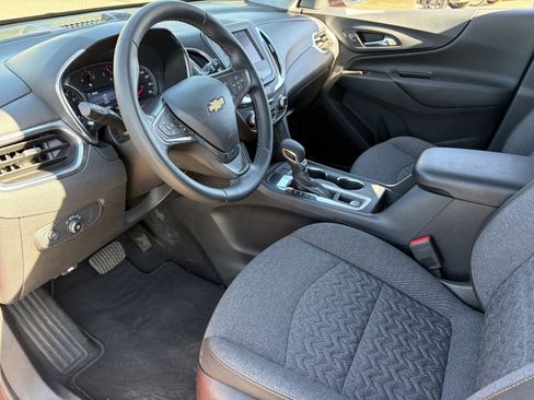 Certified 2024 Chevrolet Equinox LT w/ LPO, Cargo Package FWD image 19