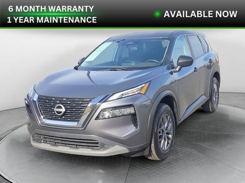 Used 2023 Nissan Rogue S image 1