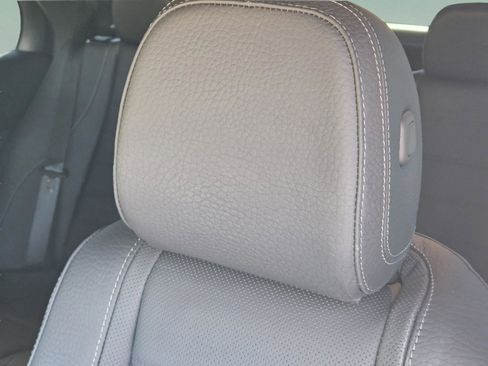 Used 2024 Mercedes-Benz GLE 450 4MATIC image 16