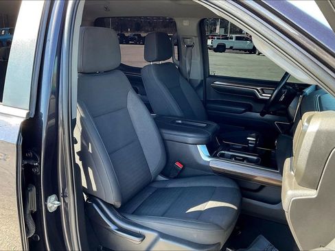 Used 2022 Chevrolet Silverado 1500 LT image 7