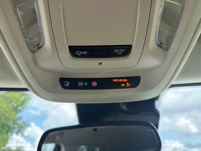 Certified 2023 Buick Envision Preferred w/ Sport Touring Package AWD/4WD image 33