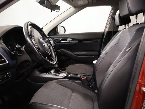 Used 2021 Kia Seltos S AWD/4WD image 11