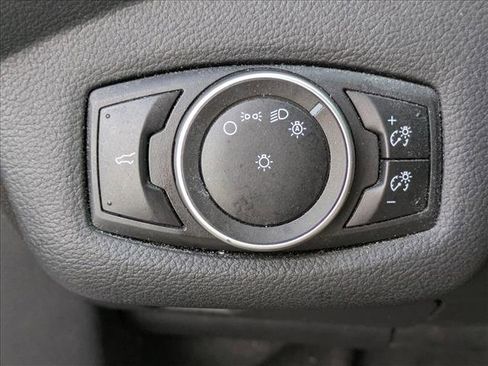 Used 2017 Ford Escape S image 12