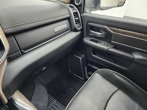 Used 2021 RAM 3500 Laramie image 12