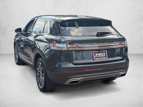 Used 2022 Lincoln Nautilus Reserve w/ Equipment Group 201A image 8