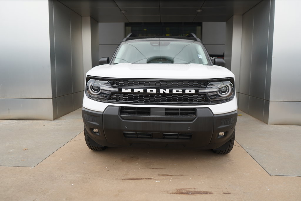 New 2026 Ford Bronco Sport Outer Banks w/ Outer Banks Tech Package+ AWD/4WD image 4