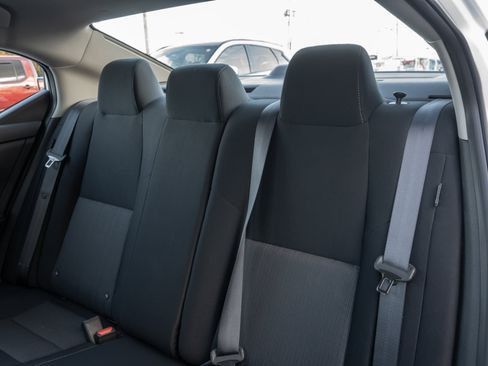 Used 2024 Nissan Sentra SV image 17