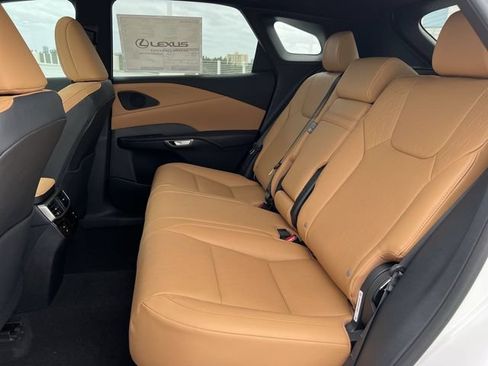 Used 2024 Lexus RX 350 Premium Plus w/ Convenience Package FWD image 23