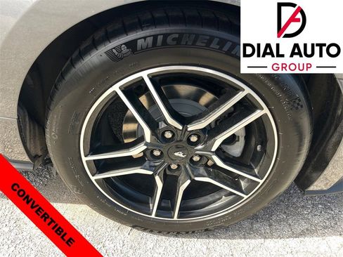 Used 2022 Ford Mustang Premium RWD image 20