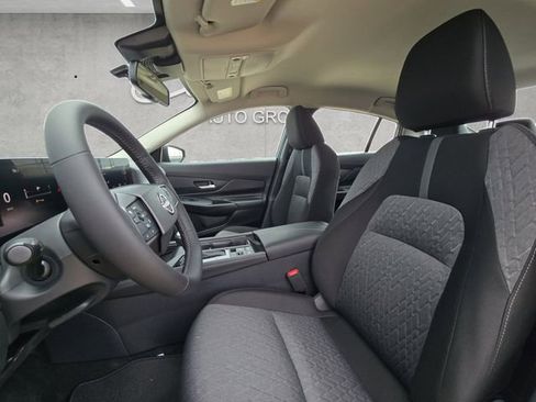 New 2026 Nissan Sentra SV FWD image 19