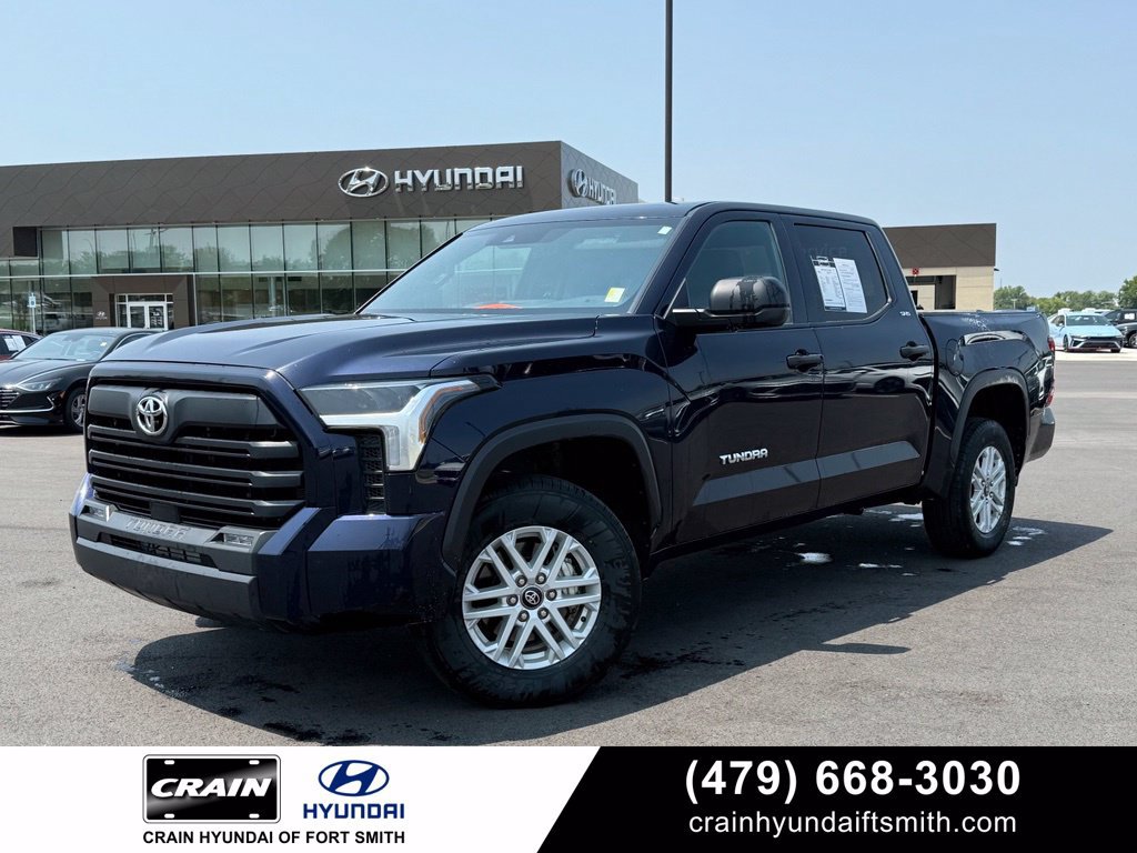 Used 2025 Toyota Tundra SR5 AWD/4WD image 1