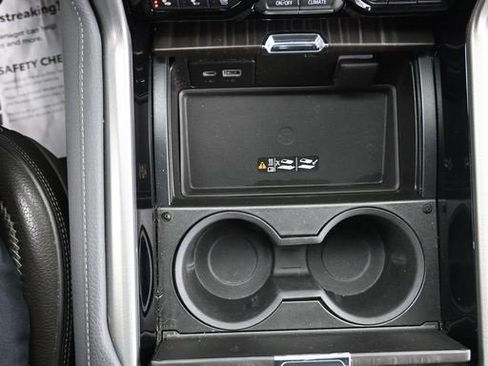 Used 2022 GMC Yukon XL Denali w/ Denali Ultimate Package image 31