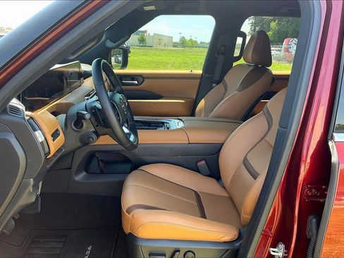 Certified 2025 Nissan Armada SL w/ Captain's Chari Seat Package RWD image 6