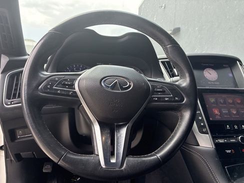 Used 2017 INFINITI Q60 3.0t w/ Cargo Package AWD/4WD image 15