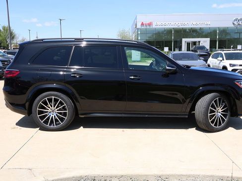 New 2025 Mercedes-Benz GLS 450 4MATIC image 2