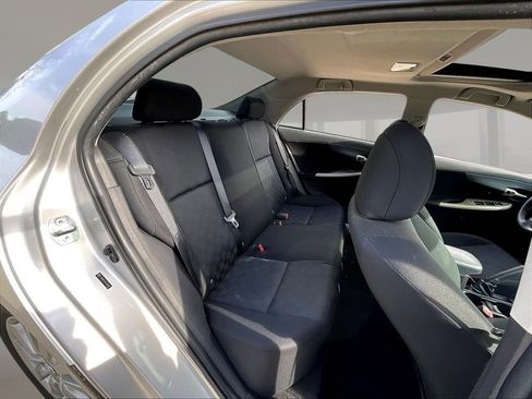 Used 2010 Toyota Corolla S FWD image 21