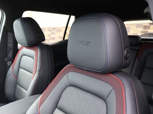 New 2026 Chevrolet Equinox RS w/ Convenience Package III FWD image 15