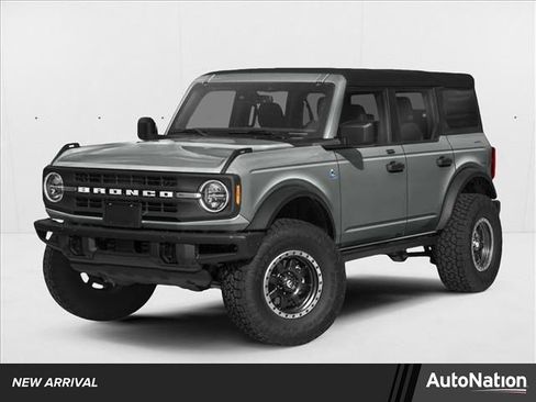 Used 2024 Ford Bronco Black Diamond image 1