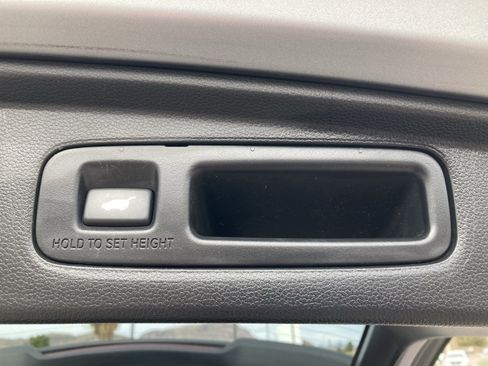 Used 2023 Honda CR-V EX-L image 40