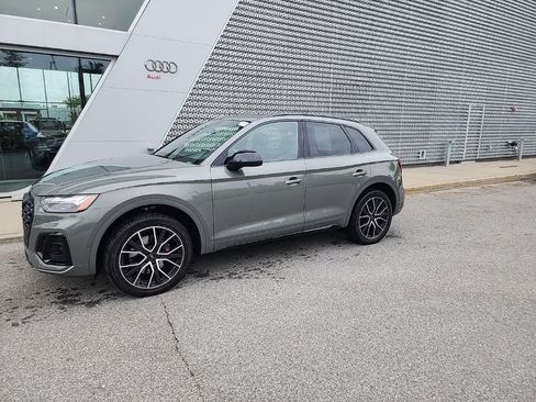 Used 2023 Audi SQ5 Prestige AWD/4WD image 2