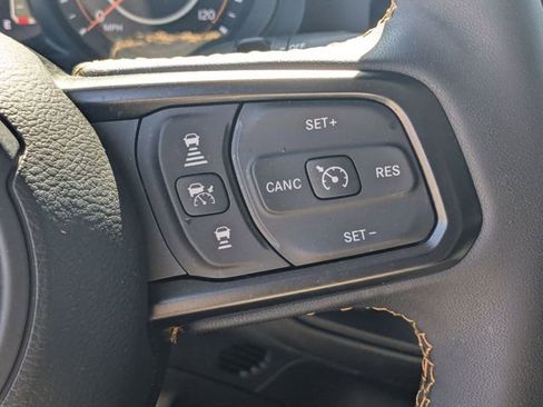 Used 2024 Jeep Wrangler Sport S image 18