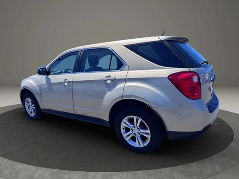 Used 2011 Chevrolet Equinox LS w/ Bluetooth Package FWD image 6