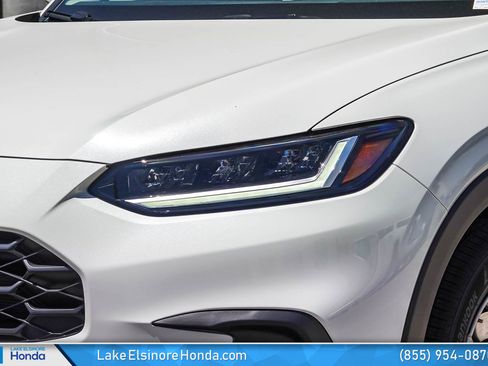 New 2026 Honda HR-V LX image 5