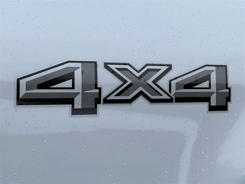 Used 2025 Ford F150 XLT w/ Equipment Group 302A MID image 7