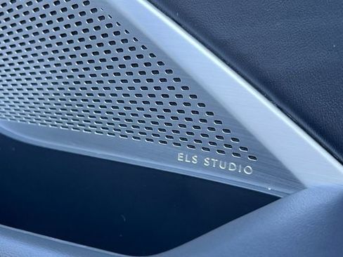 Used 2023 Acura MDX FWD w/ Technology Package image 22