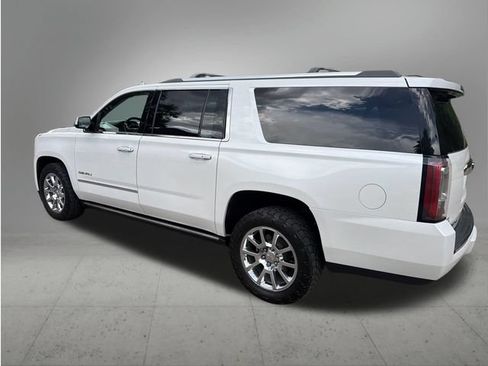 Used 2017 GMC Yukon XL Denali w/ Open Road Package AWD/4WD image 3