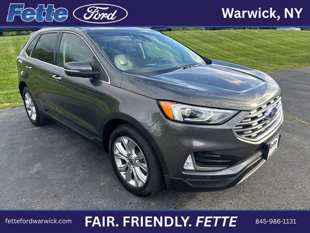 Certified 2020 Ford Edge Titanium AWD/4WD image 4