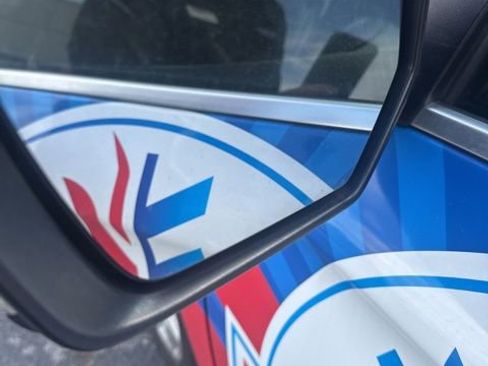 Used 2018 Chevrolet Impala LT image 11