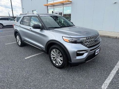 Certified 2021 Ford Explorer Limited w/ Equipment Group 301A AWD/4WD image 2